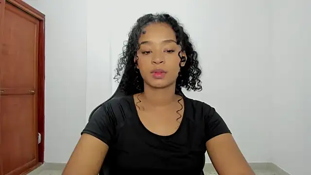 Snapshot of avellanatammy chatting on 14, 1, 2026 avellanatammy online show from 14, 1, 2026