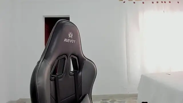 Snapshot of avellanatammy chatting on 3, 2, 2026 avellanatammy online show from 3, 2, 2026