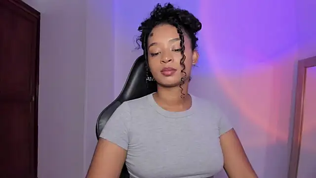 Snapshot of avellanatammy chatting on 24, 2, 2026 avellanatammy online show from 24, 2, 2026