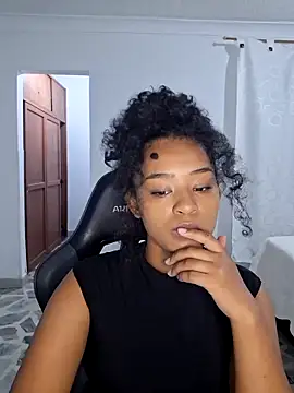 avellanatammy online show from 24, 4, 2026