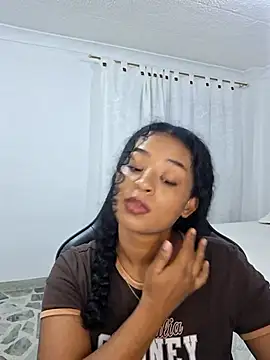 avellanatammy online show from 27, 4, 2026