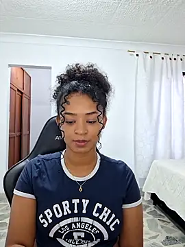 Snapshot of avellanatammy chatting on 5, 5, 2026 avellanatammy online show from 5, 5, 2026
