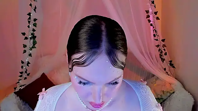 Snapshot of MishkaMe chatting on 6, 3, 2025 MishkaMe online show from 6, 3, 2025