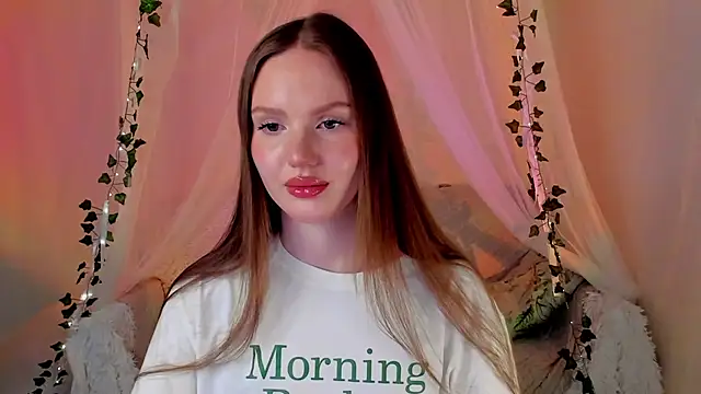 Snapshot of MishkaMe chatting on 14, 3, 2025 MishkaMe online show from 14, 3, 2025