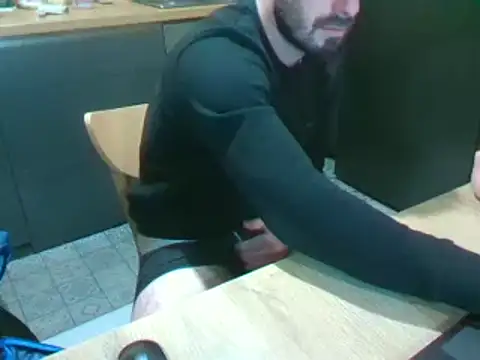 giorgakaci69 online show from 19, 12, 2024