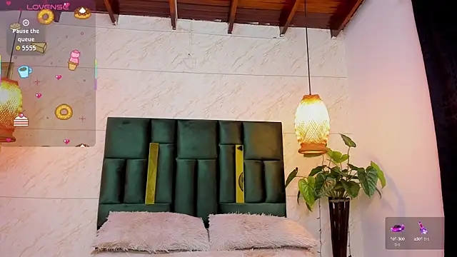 Taiissa  online show from 26, 9, 2025