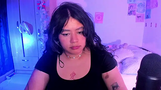 StephaniFox online show from 20, 2, 2025