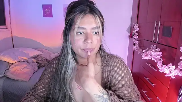 StephaniFox online show from 1, 10, 2025