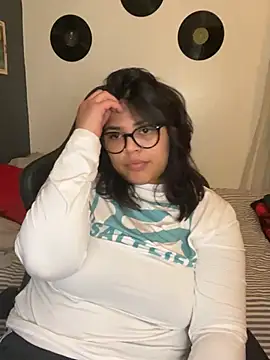 miacanela xo online show from 26, 4, 2026