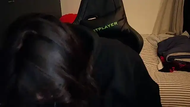 miacanela xo online show from 29, 4, 2026