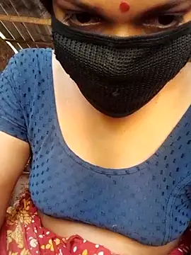 Snapshot of HotSexyBoudi chatting on 3, 3, 2025 HotSexyBoudi online show from 3, 3, 2025