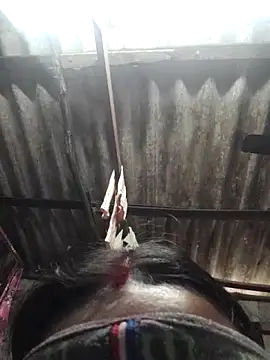 Snapshot of HotSexyBoudi chatting on 5, 12, 2025 HotSexyBoudi online show from 5, 12, 2025