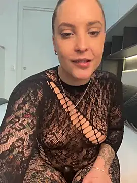 Snapshot of LiliMorganxxx chatting on 4, 3, 2026 LiliMorganxxx online show from 4, 3, 2026