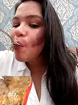 Julieta-tits online show from 31, 1, 2025