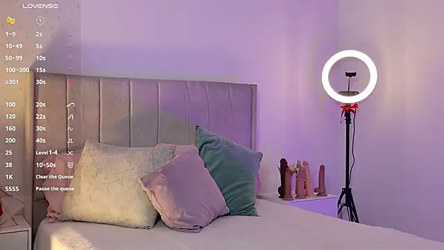 1m megan online show from 25, 4, 2026