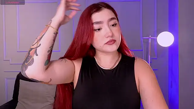 ViolettCastel online show from 10, 3, 2026