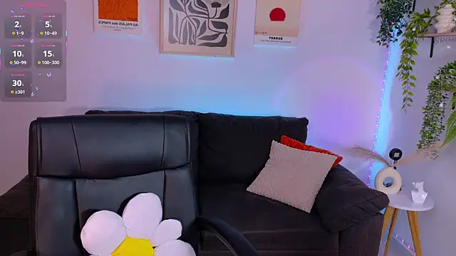 ViolettCastel online show from 24, 7, 2026