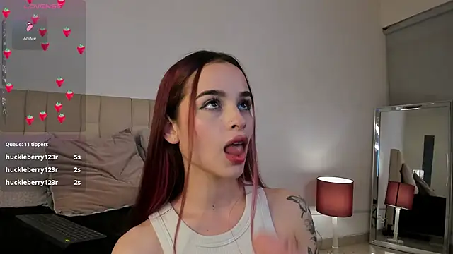 Snapshot of Roxxy_mora chatting on 18, 2, 2025 Roxxy mora online show from 18, 2, 2025