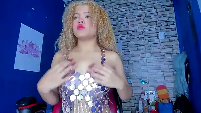 sofiacastillo01 online show from 23, 2, 2025