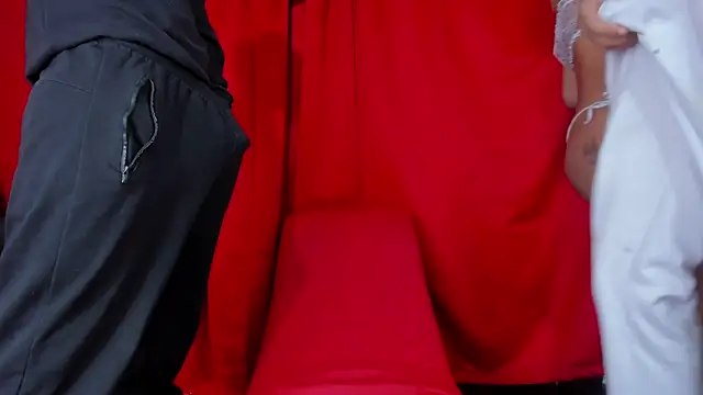 Extreme Team8 online show from 8, 2, 2025