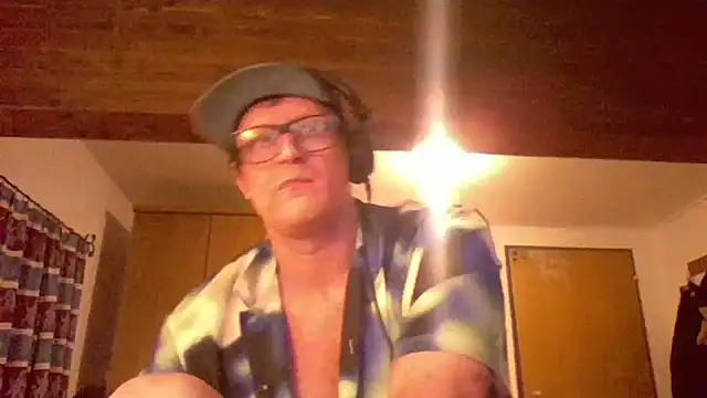 Bigthroaterboy online show from 28, 12, 2024