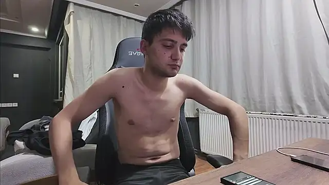 Snapshot of istebenboylebiradamim chatting on 13, 12, 2024 istebenboylebiradamim online show from 13, 12, 2024