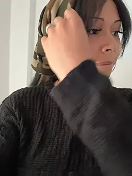 HaileyDiana online show from 15, 4, 2026