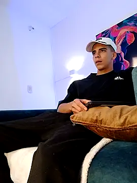 Restrepo300 online show from 18, 3, 2026