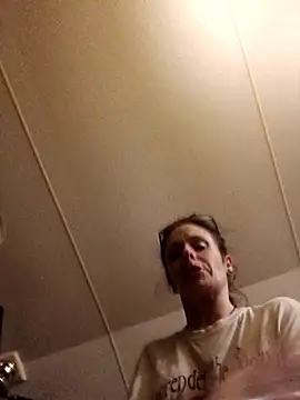 vvictoria xxx online show from 21, 1, 2025