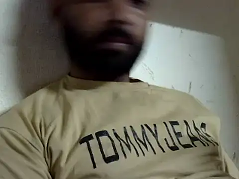 Snapshot of ConducedPant chatting on 4, 3, 2025 ConducedPant online show from 4, 3, 2025