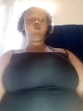 NippleMilkXx online show from 6, 2, 2026