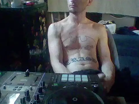 trash4cash online show from 1, 10, 2025