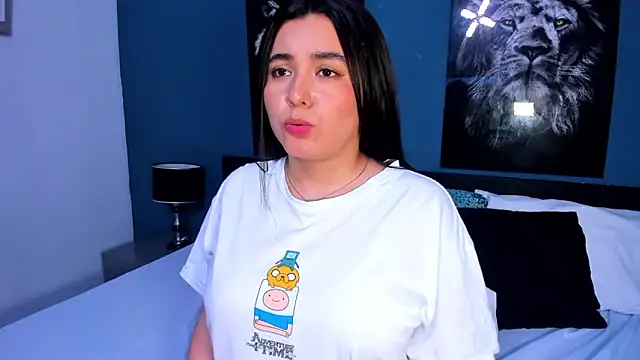 Snapshot of Liana_Bernocchi chatting on 8, 2, 2025 Liana Bernocchi online show from 8, 2, 2025