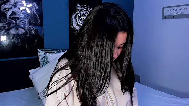 Snapshot of Liana_Bernocchi chatting on 10, 2, 2025 Liana Bernocchi online show from 10, 2, 2025