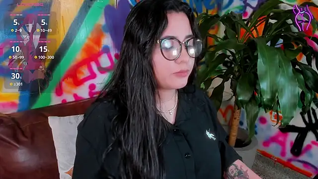 Snapshot of Liana_Bernocchi chatting on 29, 10, 2025 Liana Bernocchi online show from 29, 10, 2025