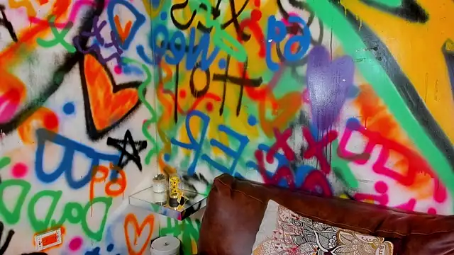 Snapshot of Liana_Bernocchi chatting on 7, 1, 2026 Liana Bernocchi online show from 7, 1, 2026