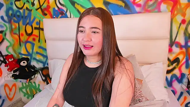 Snapshot of Liana_Bernocchi chatting on 1, 2, 2026 Liana Bernocchi online show from 1, 2, 2026