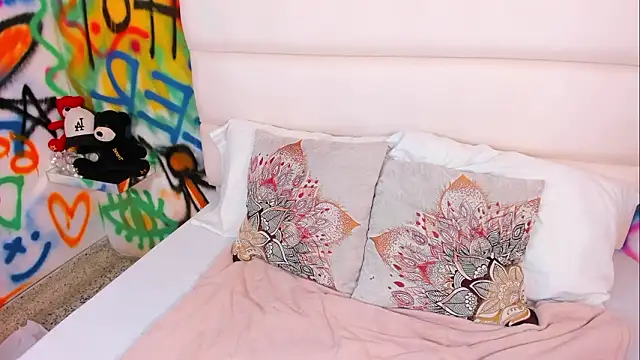 Snapshot of Liana_Bernocchi chatting on 13, 2, 2026 Liana Bernocchi online show from 13, 2, 2026