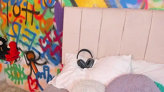 Snapshot of Liana_Bernocchi chatting on 28, 2, 2026 Liana Bernocchi online show from 28, 2, 2026