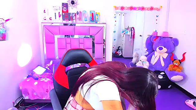 CataleyaHot 132 online show from 9, 4, 2026