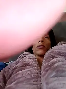 roxy roxxan online show from 27, 4, 2026