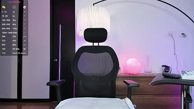 ariana fitl  online show from 18, 5, 2026