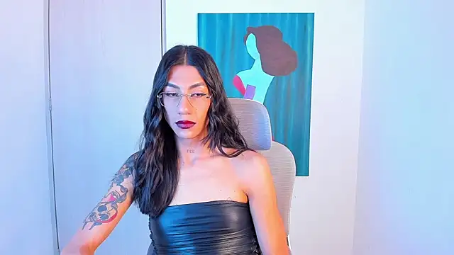 sofiaa grey  online show from 8, 5, 2026