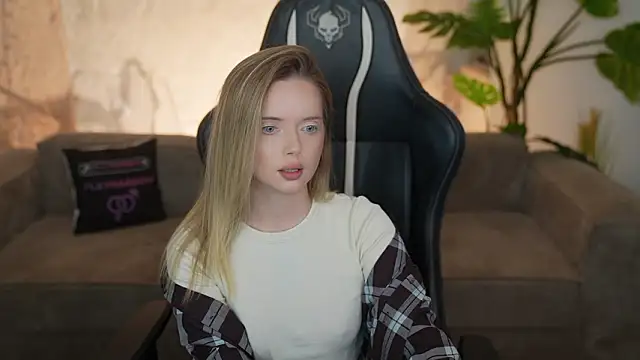 Cassy-Celestial  online show from 11, 3, 2026