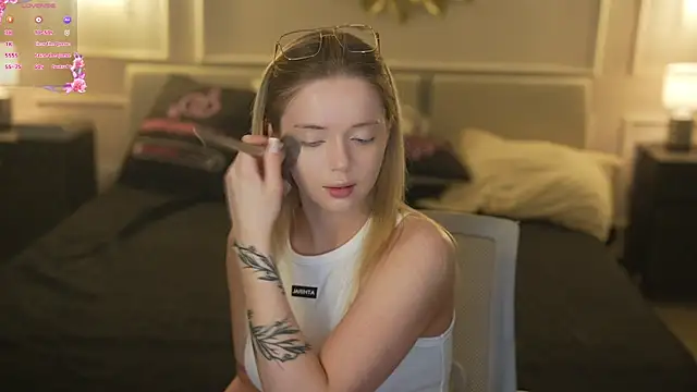 Cassy-Celestial  online show from 26, 4, 2026