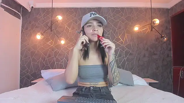 leigh-angels online show from 13, 12, 2025