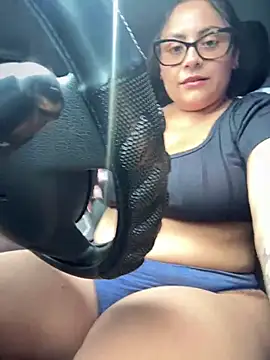 Sol biglips online show from 28, 2, 2025