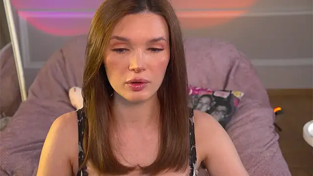 Snapshot of Eva_Golden chatting on 15, 5, 2026 Eva Golden online show from 15, 5, 2026