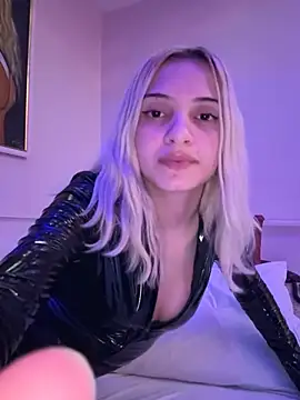 Alice Lima online show from 8, 5, 2026