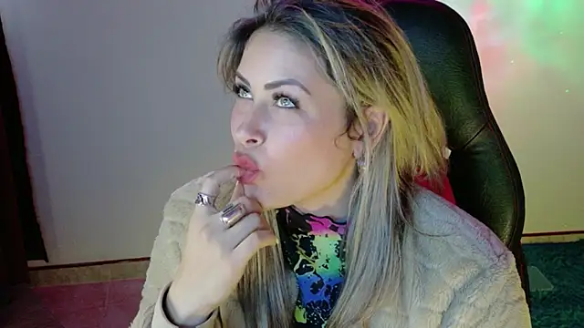 Natalia Montoya online show from 23, 10, 2025